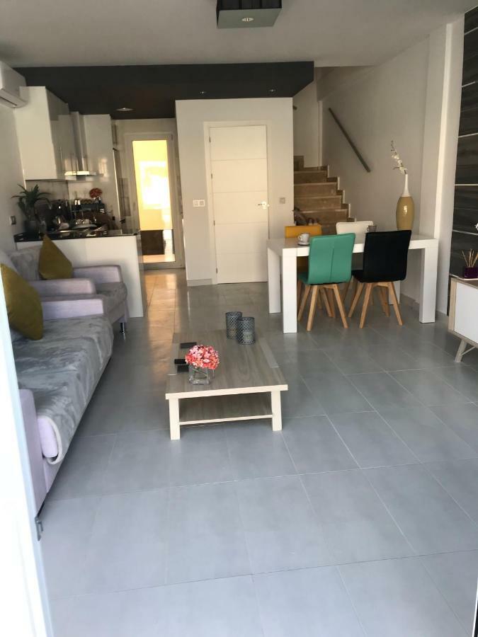 Boulevard La Zenia Villa Playa Flamenca Eksteriør billede
